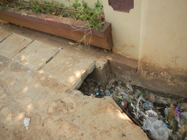 KONDISI DRAINASE LINGKUNGAN