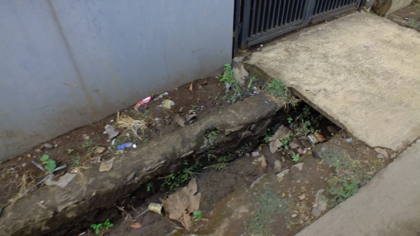 KONDISI DRAINASE LINGKUNGAN
