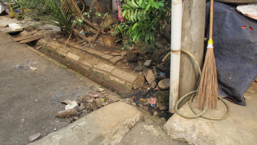 KONDISI DRAINASE LINGKUNGAN