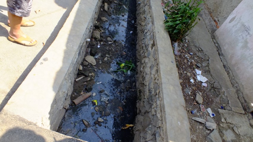 KONDISI DRAINASE LINGKUNGAN
