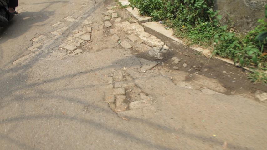 KONDISI JALAN LINGKUNGAN
