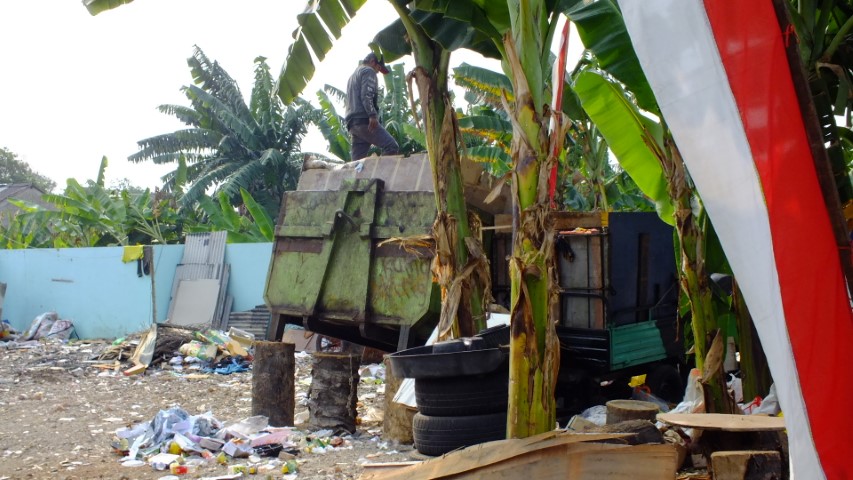 KONDISI PENGELOLAAN PERSAMPAHAN